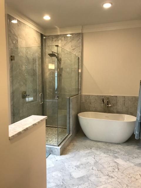 Bathtub and Bathroom Shower Glass