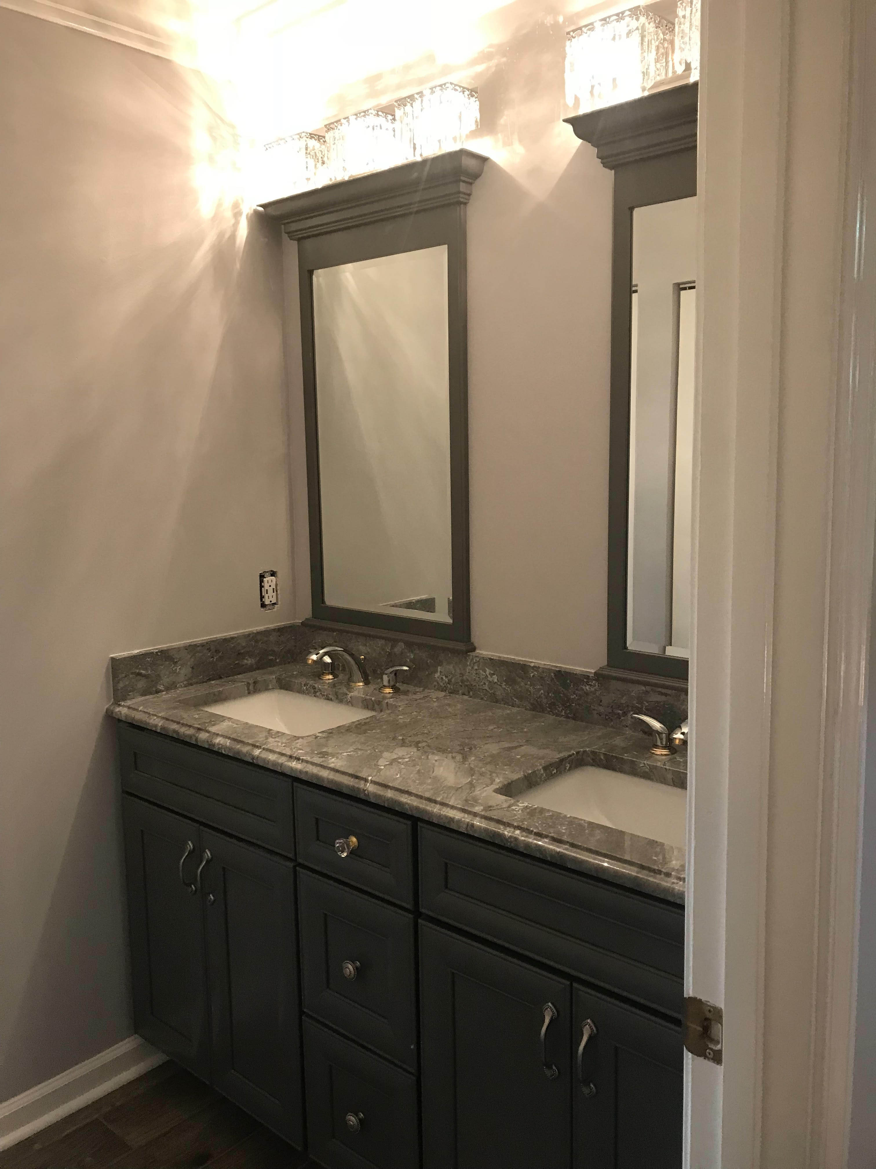 Small twin sinks